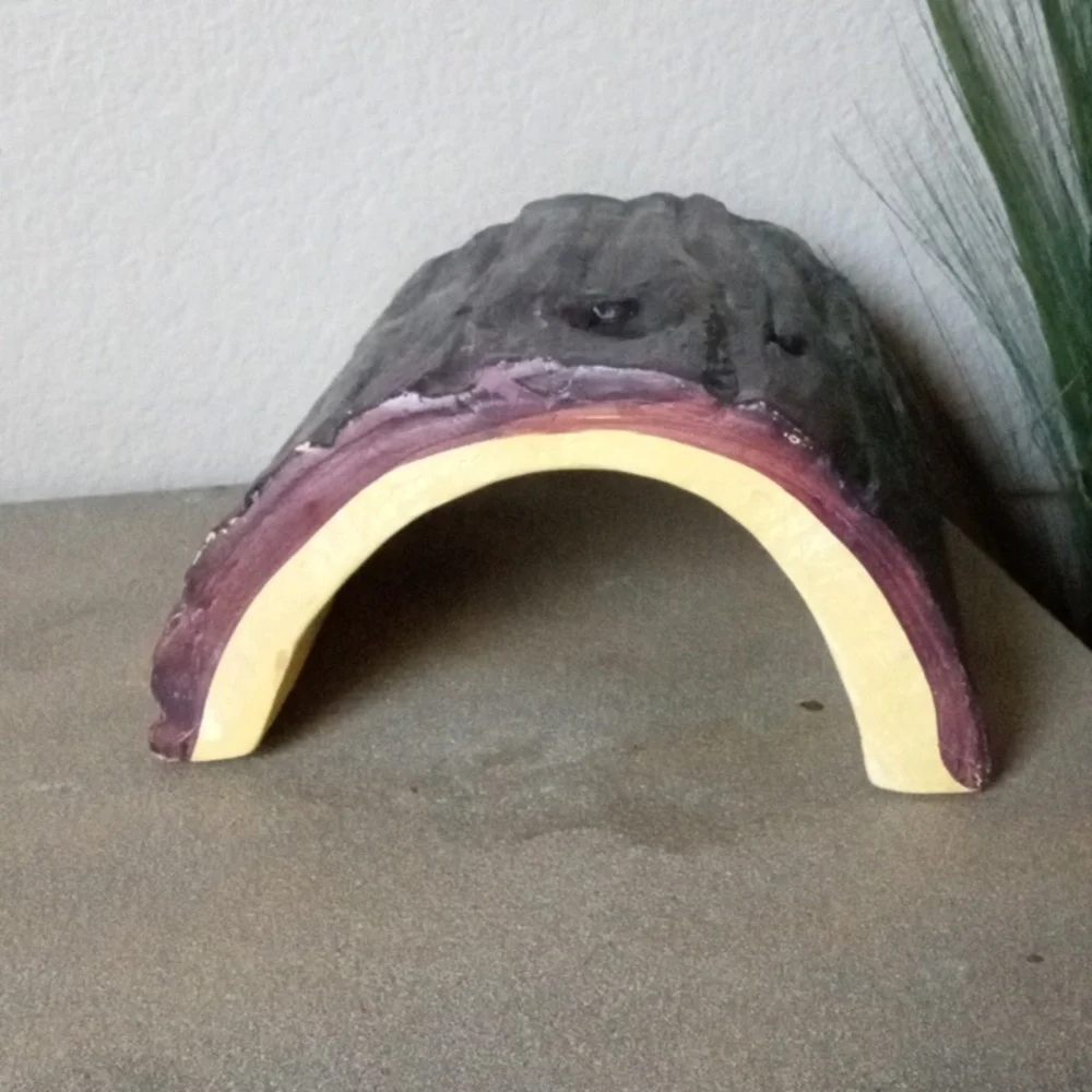 Ceramic Reptile Faux 1/2 Log Hide Shelter House